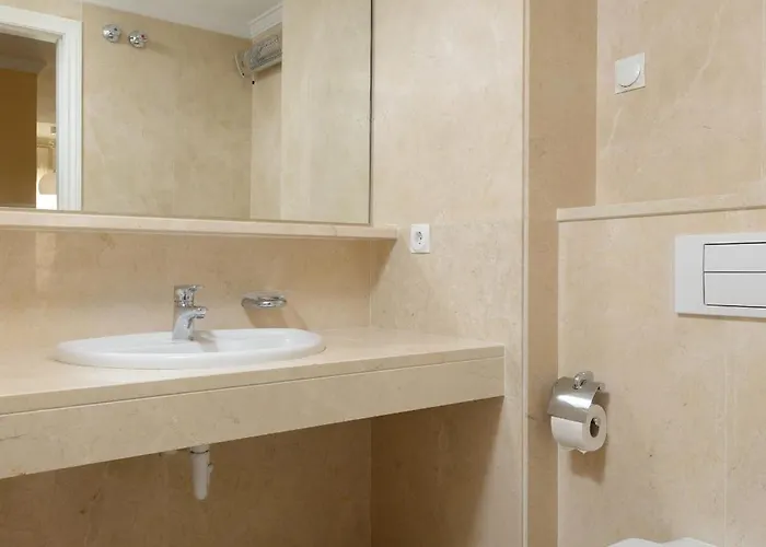 Beachfront Apartament *